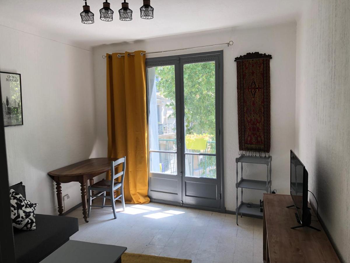 Appartement De Charme Avignon Centre Historique Terrasse Et Balcon Place Pie ภายนอก รูปภาพ
