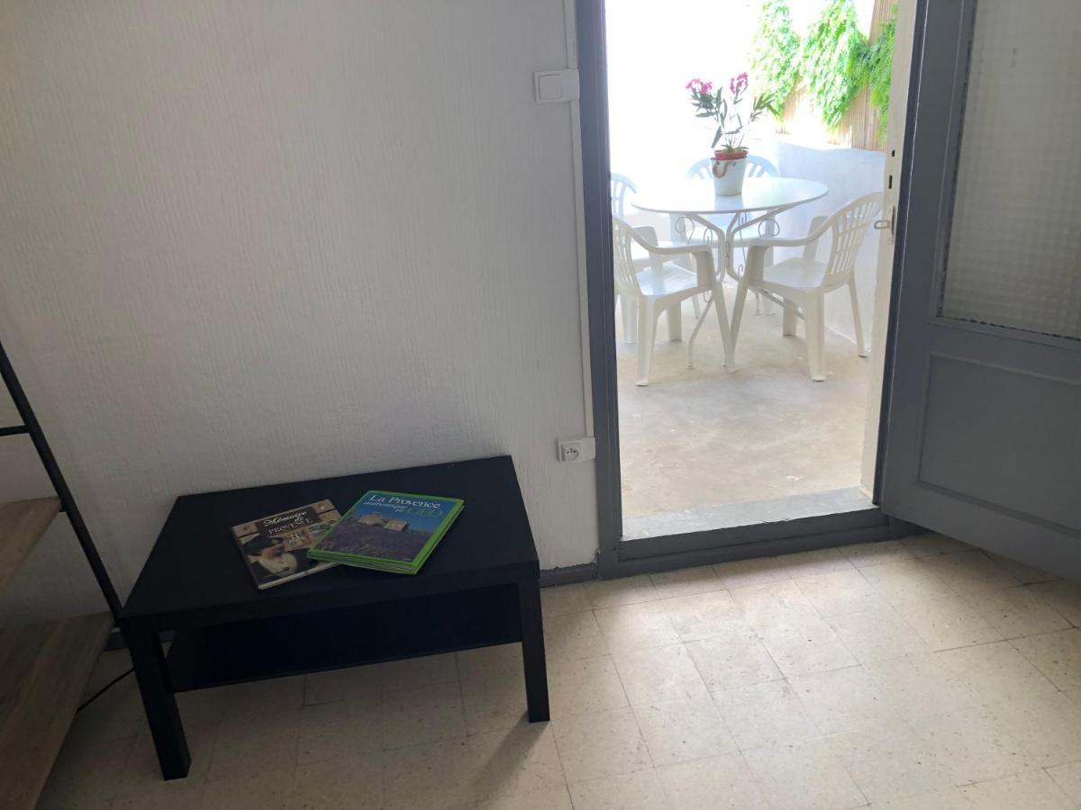 Appartement De Charme Avignon Centre Historique Terrasse Et Balcon Place Pie ภายนอก รูปภาพ
